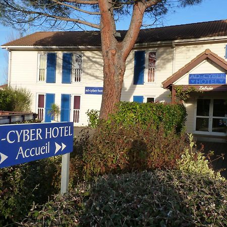 Ad Cyber-Hotel LʼUnion Exteriör bild